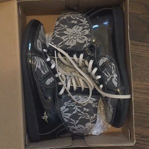 Black and white lace sneakers